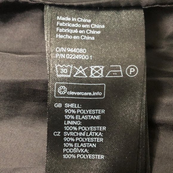 H&M Black Blazer - Picture 10 of 10